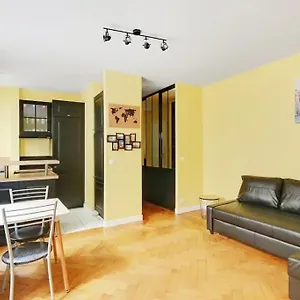  Appartement Bright Getaway Near Montparnasse France